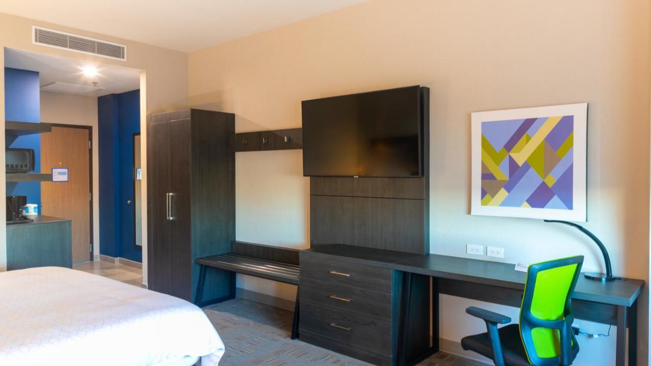 Holiday Inn Express & Suites - Tijuana Otay By Ihg Esterno foto