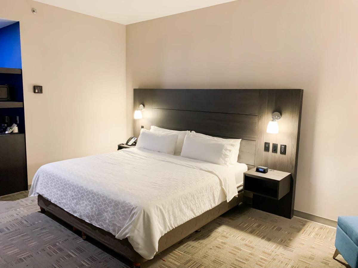 Holiday Inn Express & Suites - Tijuana Otay By Ihg Esterno foto