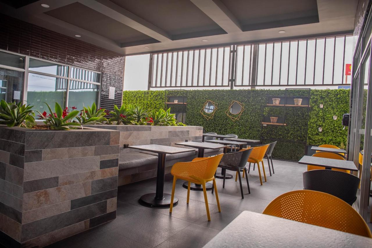 Holiday Inn Express & Suites - Tijuana Otay By Ihg Esterno foto