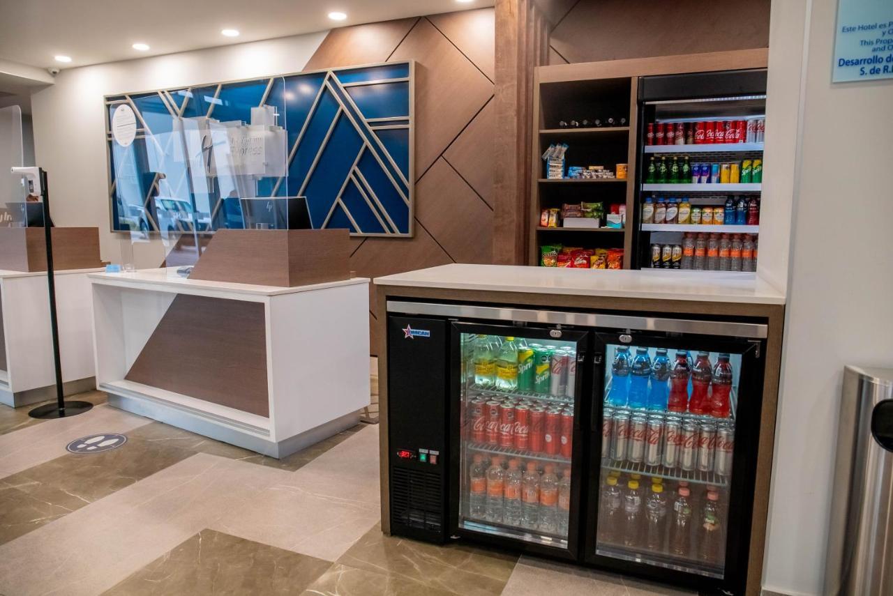 Holiday Inn Express & Suites - Tijuana Otay By Ihg Esterno foto