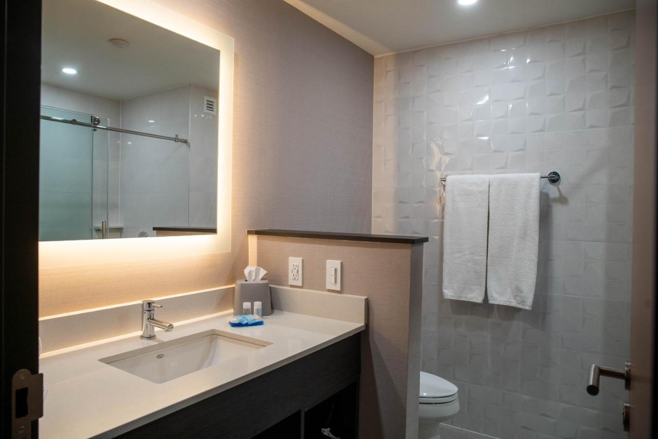 Holiday Inn Express & Suites - Tijuana Otay By Ihg Esterno foto