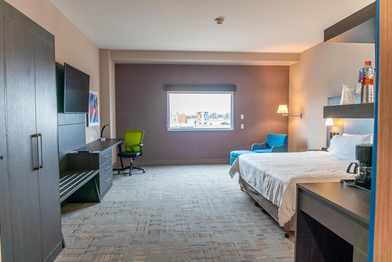 Holiday Inn Express & Suites - Tijuana Otay By Ihg Esterno foto